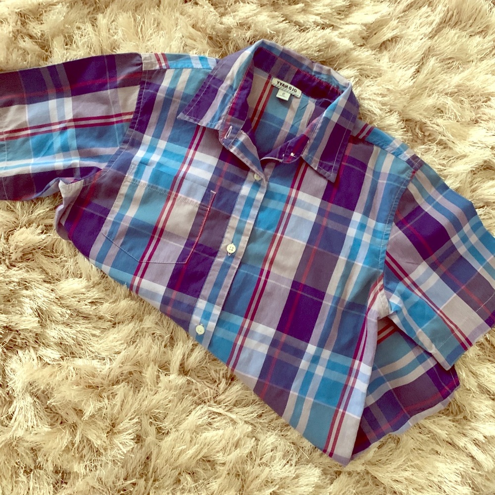 Short sleeve boys XL shirt with collar
